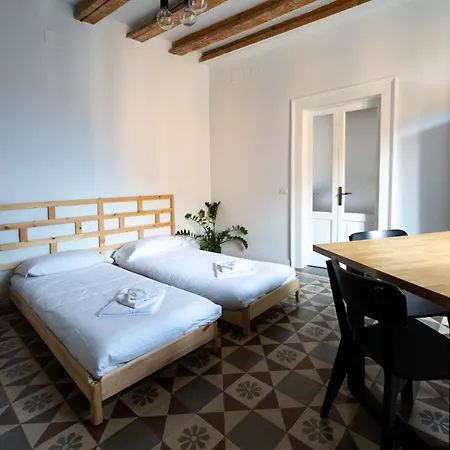 Traditional Italian House - Daire