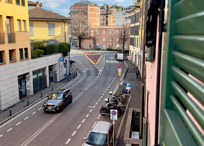 Traditional Italian House - Апартаменты *