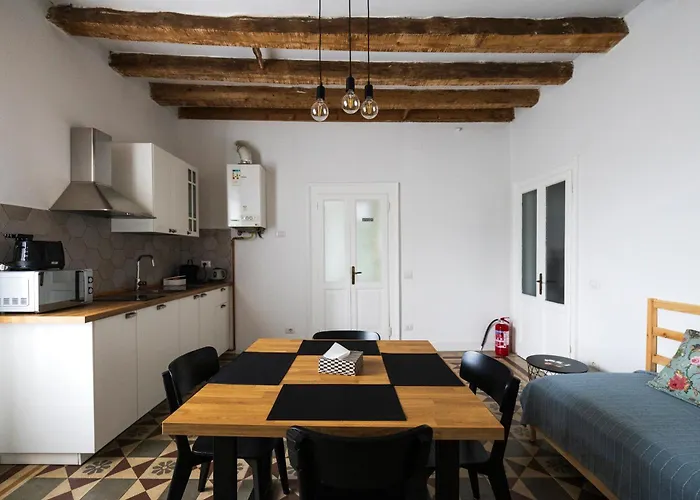 Traditional Italian House - 아파트