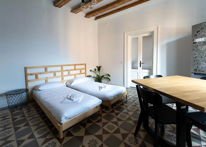 Traditional Italian House - 아파트