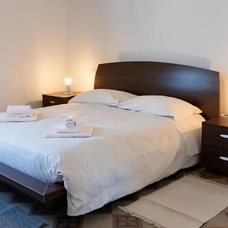 Traditional Italian House - Lägenhet Bergamo